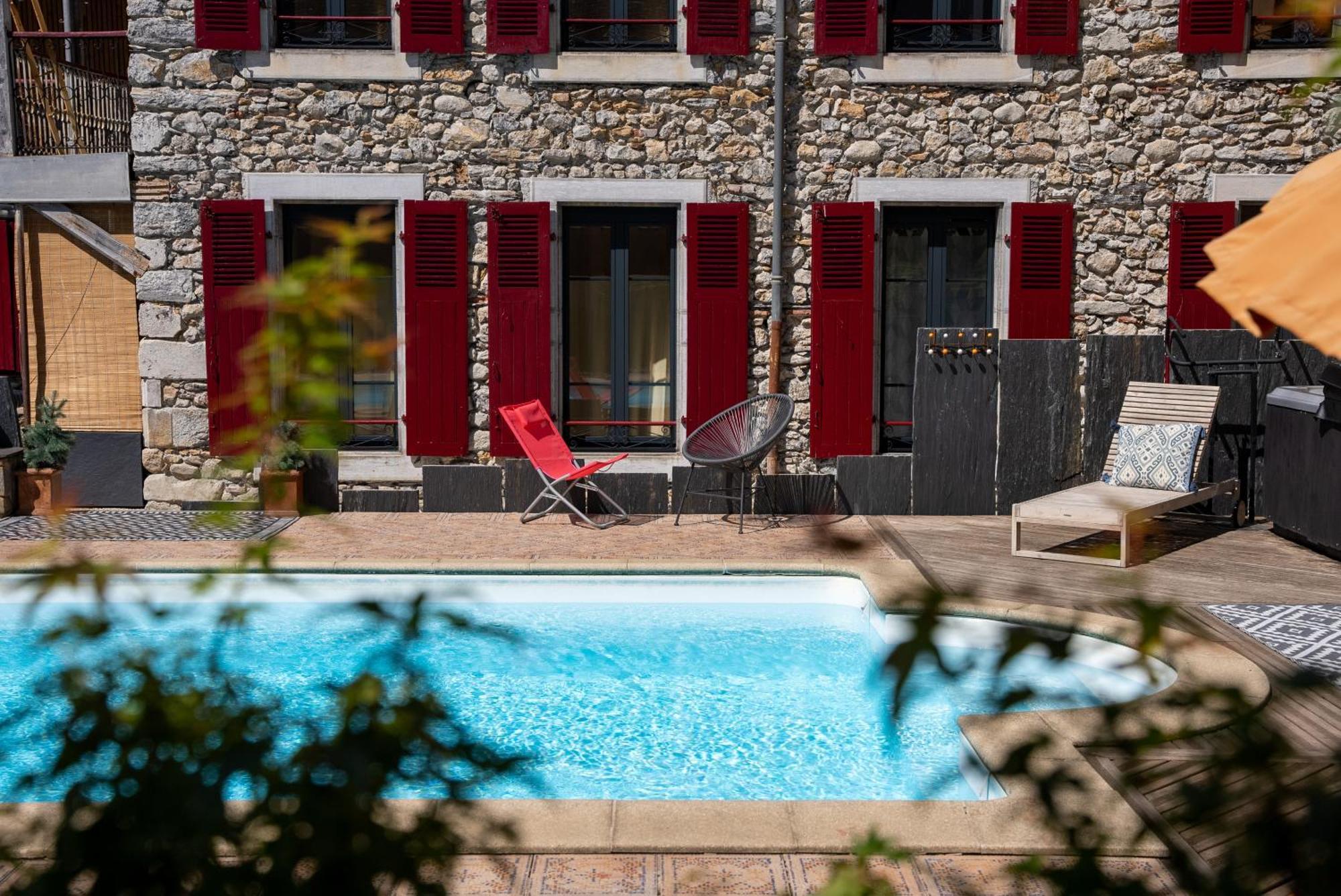 A Nouste Chambres D'Hotes Et Gite Only Adults Campan Exterior photo