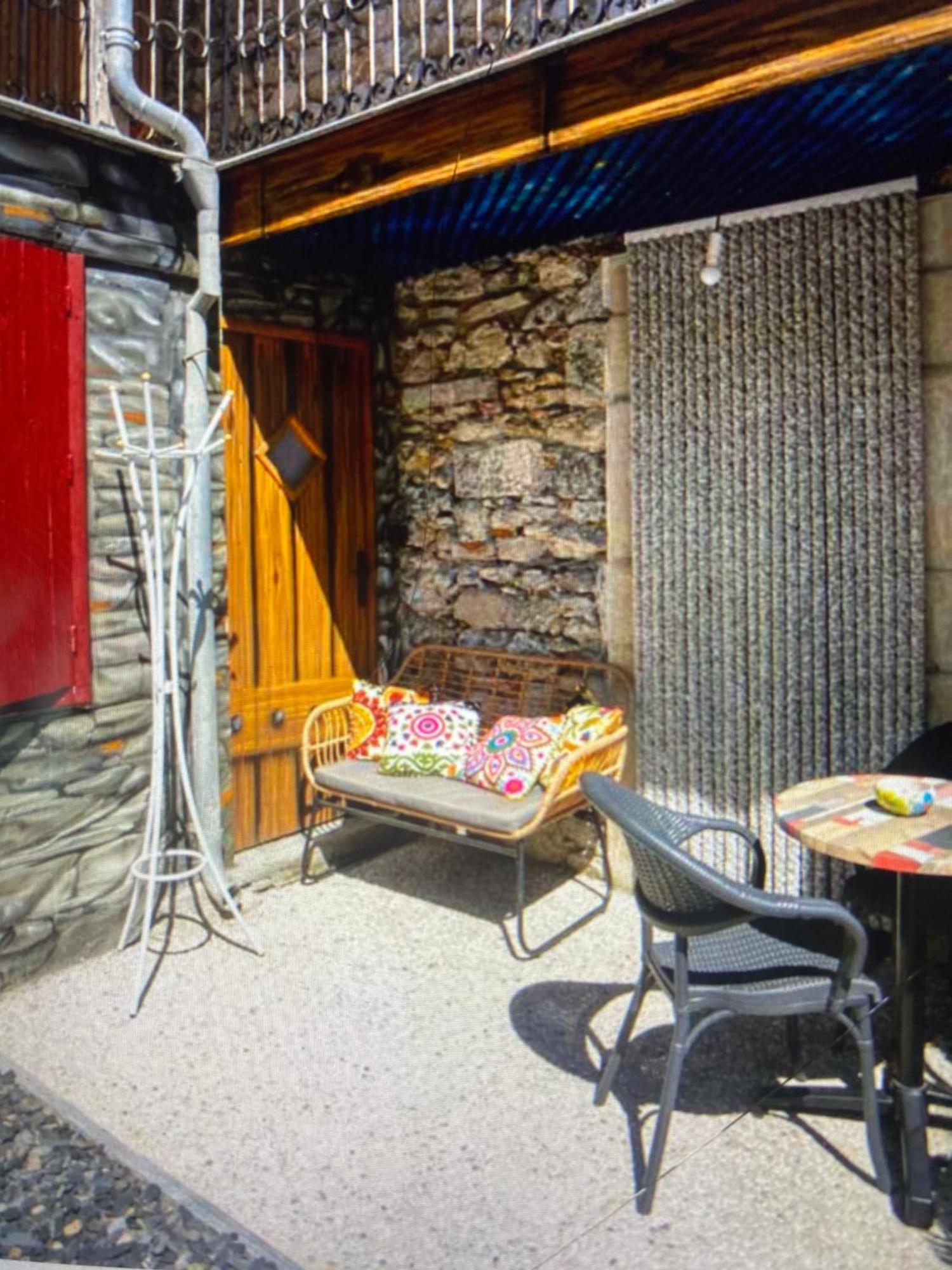 A Nouste Chambres D'Hotes Et Gite Only Adults Campan Exterior photo