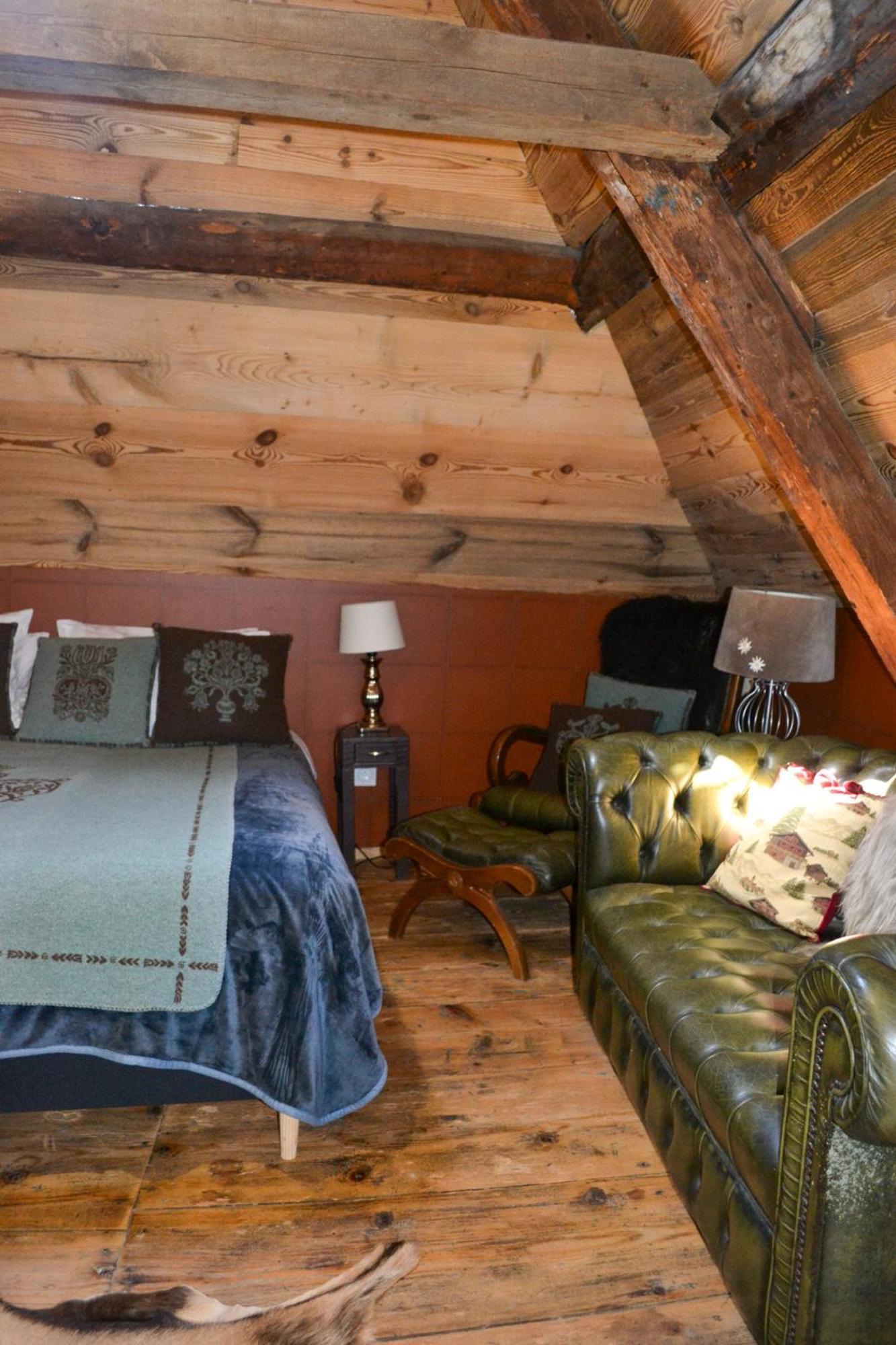 A Nouste Chambres D'Hotes Et Gite Only Adults Campan Exterior photo