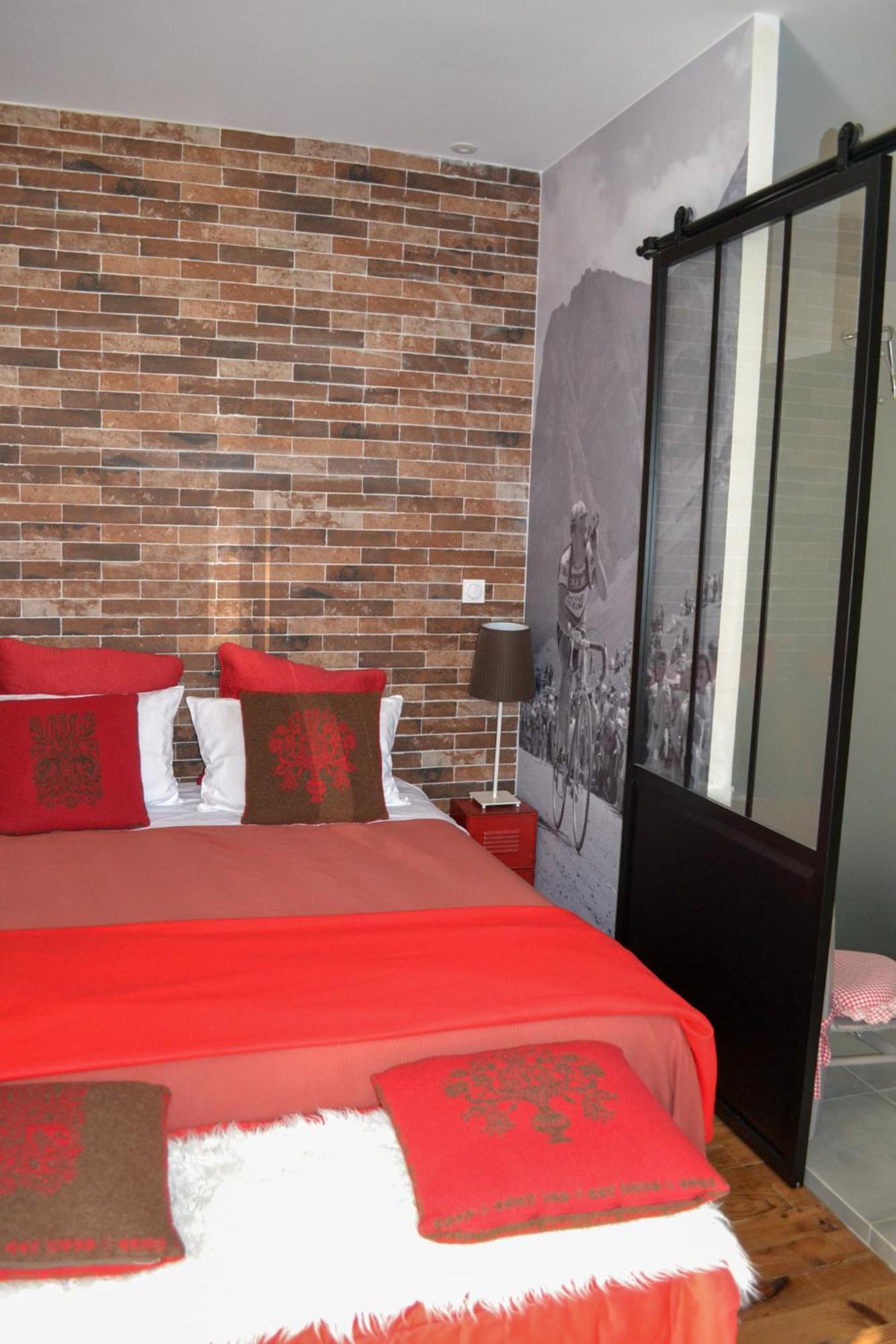 A Nouste Chambres D'Hotes Et Gite Only Adults Campan Exterior photo